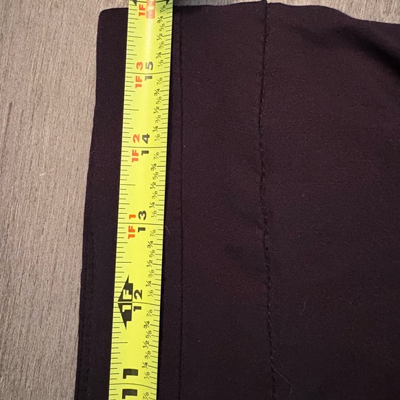 NY&Co. Black Skinny Pants - Picture 4 of 6